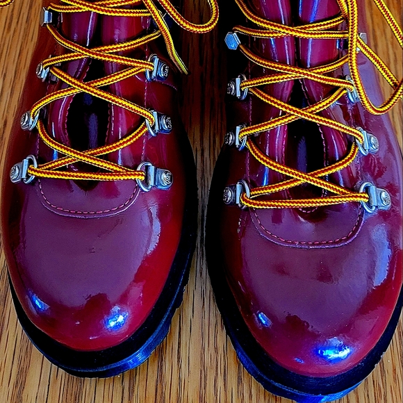 Made in Asia Doc Marten boots - Picture 10 of 10